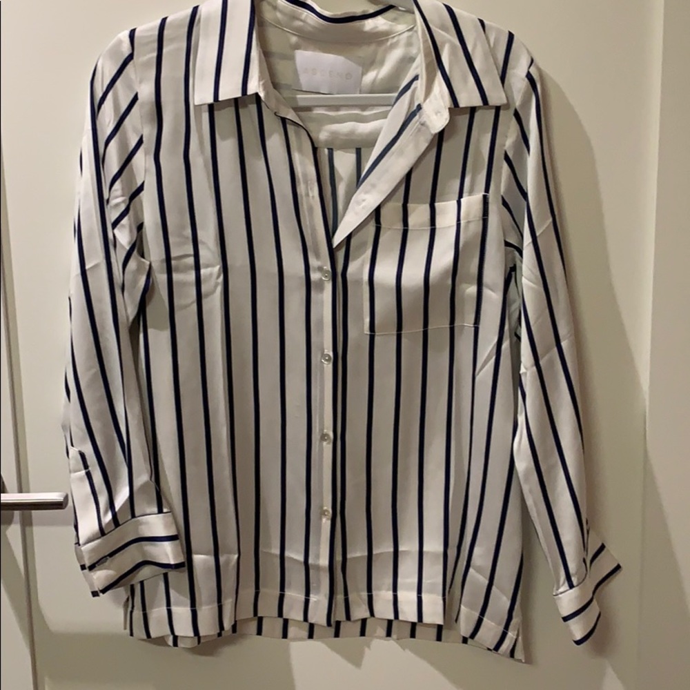Asceno Silk Top